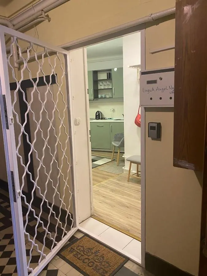 Tatra Apartment By The Danube Fully Accessible Budapest Ungarn