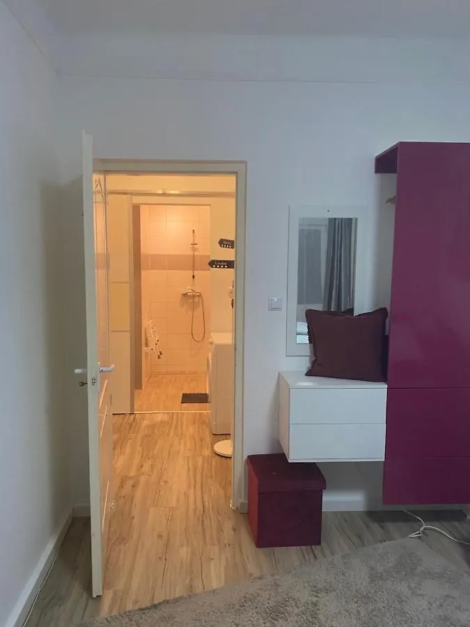 Tatra Apartment By The Danube Fully Accessible Budapest