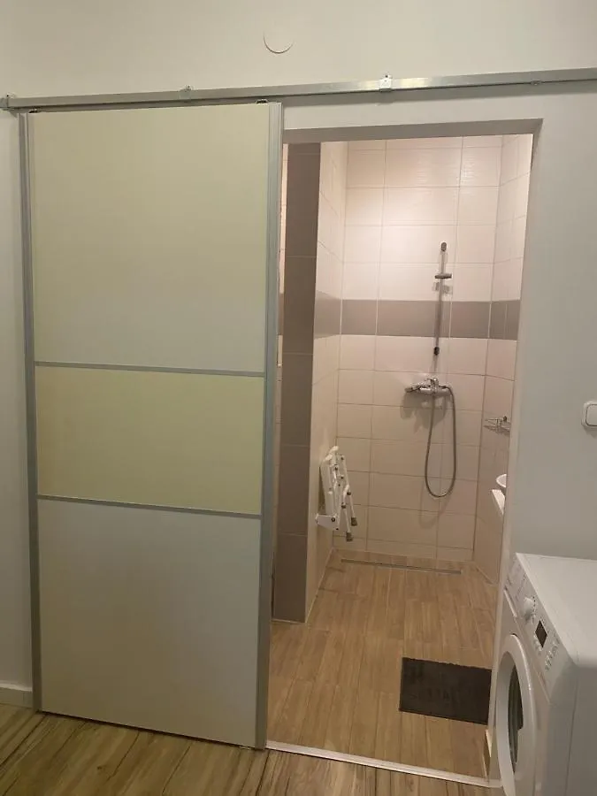 Tatra Apartment By The Danube Fully Accessible Budapest 0*,